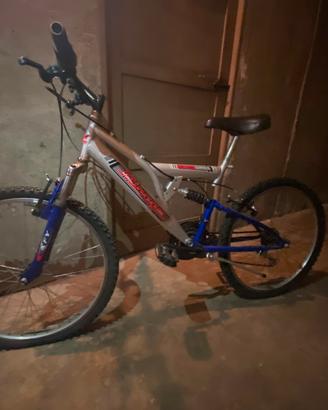 Bici MTB da riparare/  ricambi 30€