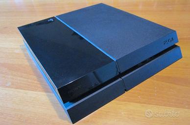 PlayStation 4 consolle  con cavi e 2 controller