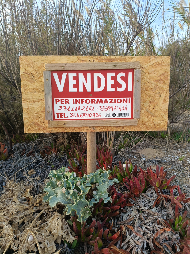Terreno fronte mare - Vista 3