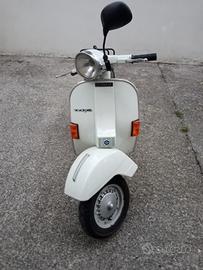 Vespa px125e