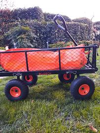 Carrello porta attrezzi