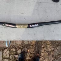 Manubrio Renthal Fatbar carbon 31.8 