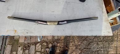 Manubrio Renthal Fatbar carbon 31.8 