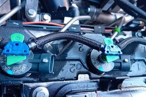 Iniettori e pompa ford focus kuga transit 1.5 2017