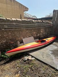 Canoa monoposto masterline in vetro resina