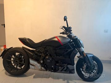 Ducati XDiavel 1262 BLACK STAR