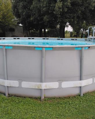 piscina tonda