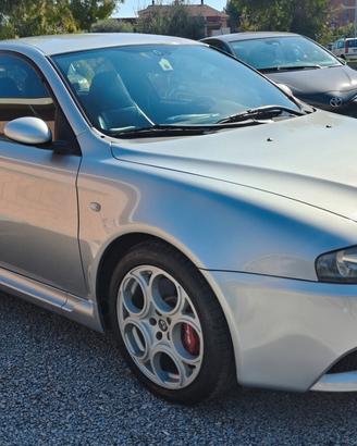 Alfa Romeo 147 3.2i V6 24V cat 3 porte GTA MANUALE