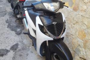 Sh 125