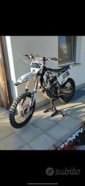 Husqvarna FC250 NON targata