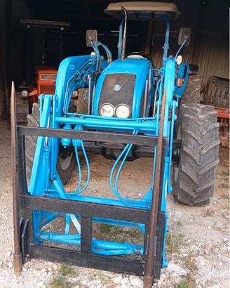 Landini Powerfarm 95 CV con caricatore frontale