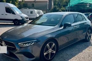 Mercedes-benz A 180 d Automatic AMG Line Premium P