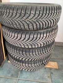 Pneumatici invernali 155/60 R15 74T