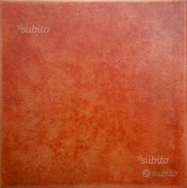 Stock Piastrelle Pavimento 33,3x33,3 GresRed 37m²