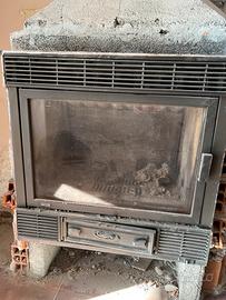 Inserto caminetto a legna