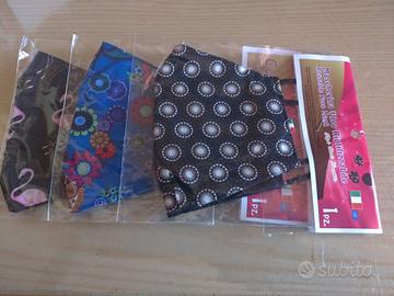 mascherina di stoffa 