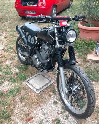 Suzuki cafè Racer/scrambler 