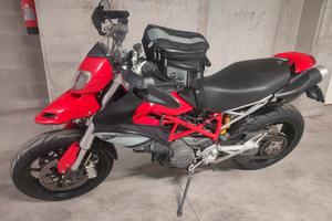 Ducati hypermotard 1100