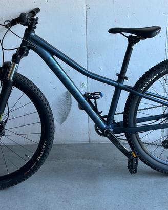 Bici MTB Specialized Rockhopper XS 27.5,come nuova