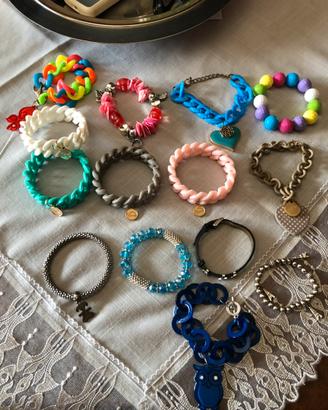 BRACCIALETTI & ORECCHINI .