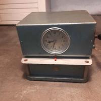 orologio timbra cartellino 