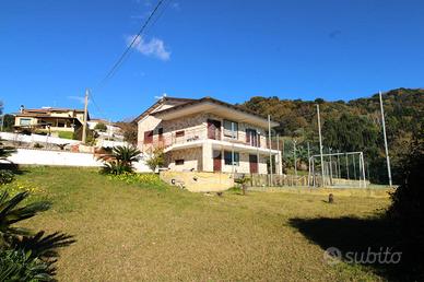 VILLA SINGOLA A ISPANI