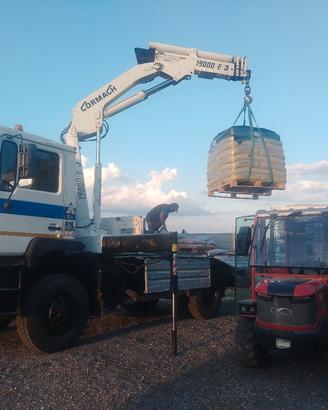 Camion Man 4x4 380cv con gru cormach