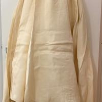 Abito da sposa romantico color champagne – stile v
