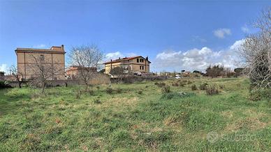 Terreno di 1893 m² a Roma