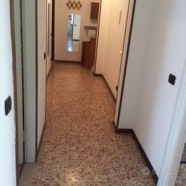 Trilocale traversa viale campari