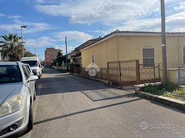 CASA INDIPENDENTE A SABAUDIA