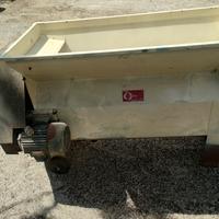 DIRASPATRICE ELETTRICA TRIFASE GEMIGNANI PER UVA