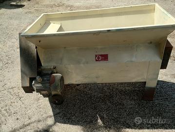 DIRASPATRICE ELETTRICA TRIFASE GEMIGNANI PER UVA