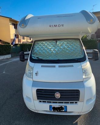 Camper Mansardato 7 posti letto Rimor Europeo 2008