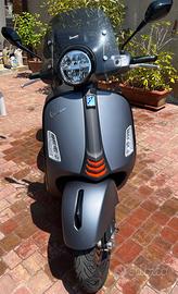 VESPA GTS 125 SUPER SPORT