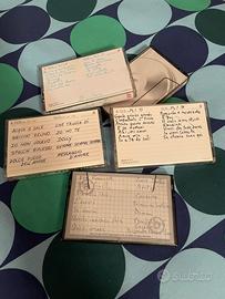 5 cassette  musicali varie.