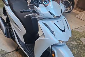 Honda Sh150 2026 Pearl white