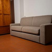 Divano letto grigio matrimoniale, Poltrone e Sofà