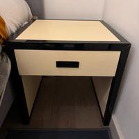 Comodino Armani Casa in pergamena e legno laccato