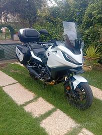 honda nt1100 con Dct