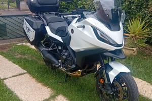 honda nt1100 con Dct
