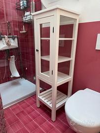 Mobile bagno IKEA, anta in vetro (modello HEMNES)