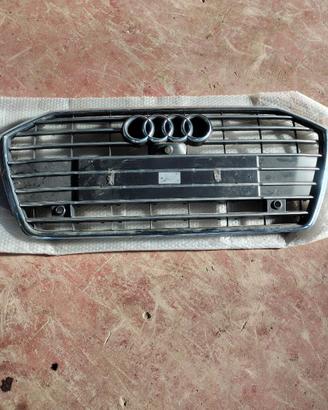 Griglia anteriore audi A6 c8
