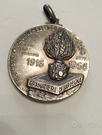 MEDAGLIA  in argento 800