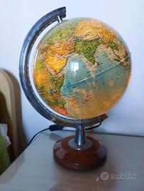 Mappamondo anni 80 con luce