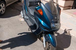 scooter Yamaha majesti 250