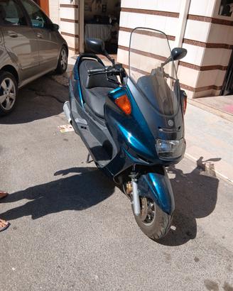 scooter Yamaha majesti 250