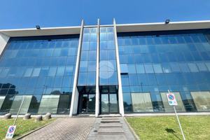 UFFICIO A CARATE BRIANZA