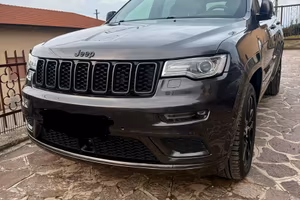 JEEP GRAND CHEROKEE  SUMMIT
