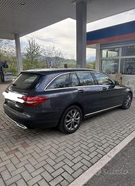 MERCEDES BENZ C220 D 2016